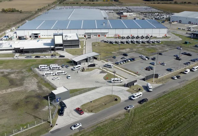 Mercedes-Benz Camiones y Buses